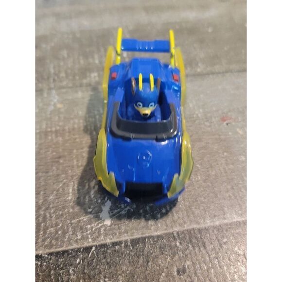 SML 02 Paw Patrol Chase car toy figure - Picture 2 of 4